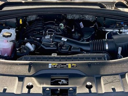 Certified 2025 Jeep Grand Cherokee L Summit AWD/4WD image 9