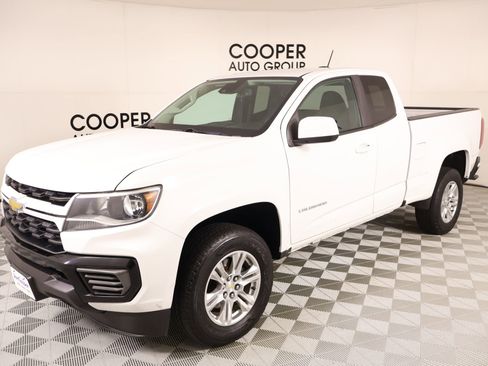 Used 2021 Chevrolet Colorado LT w/ Fleet Safety Package RWD image 9