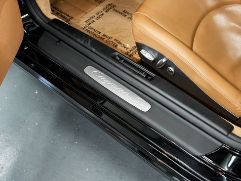 Used 2007 Porsche Cayman S RWD image 20
