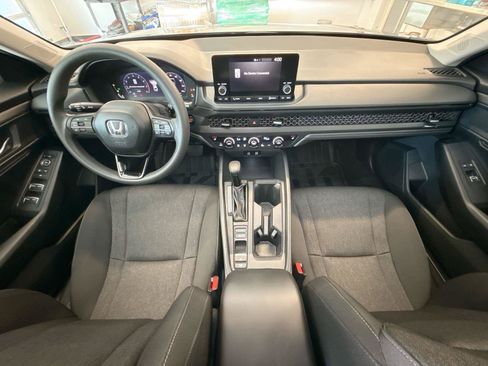 Used 2023 Honda Accord EX image 22