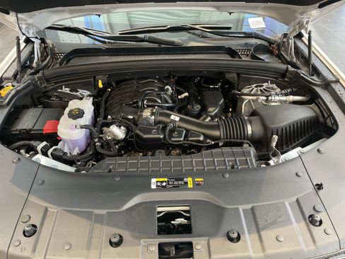 New 2025 Jeep Grand Cherokee Laredo X w/ Luxury Tech Group I image 3