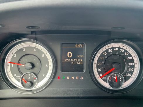 Used 2014 RAM 5500 Tradesman image 10