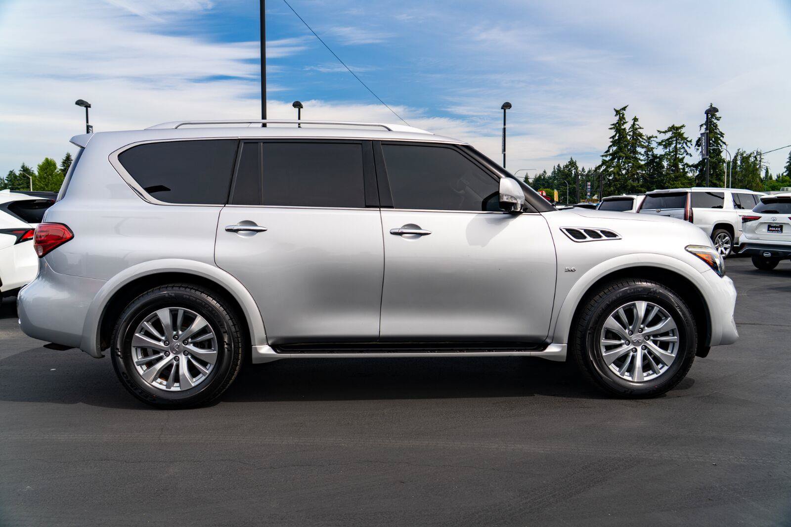 Used 2015 INFINITI QX80 2WD image 8