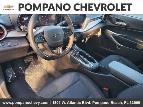 New 2026 Chevrolet Trax RS image 12