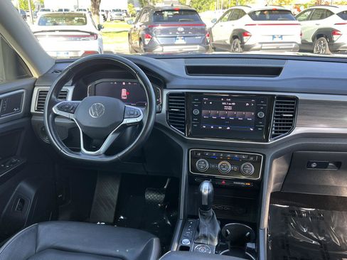 Used 2021 Volkswagen Atlas SEL Premium AWD/4WD image 22