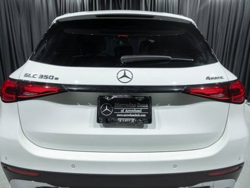 New 2026 Mercedes-Benz GLC 350e 4MATIC image 6