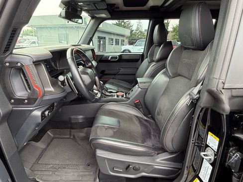 Used 2025 Ford Bronco Raptor AWD/4WD image 13