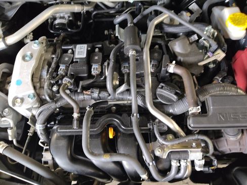 Used 2024 Nissan Sentra S FWD image 30