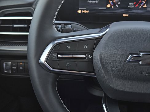 New 2026 Chevrolet Traverse LT w/ Midnight/Sport Edition image 12