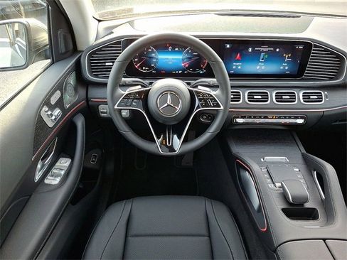 Used 2026 Mercedes-Benz GLE 450 4MATIC image 10