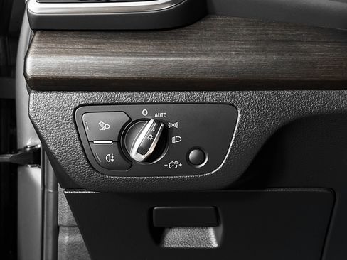 Certified 2023 Audi Q5 2.0T Premium Plus w/ Premium Plus Package image 32