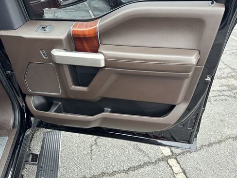 Used 2022 Ford F250 King Ranch w/ King Ranch Ultimate Package image 14