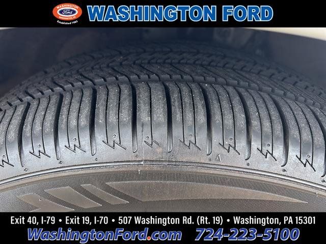 Used 2022 Ford Transit Connect XLT FWD image 10