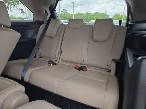 Used 2023 Honda Odyssey Touring image 16
