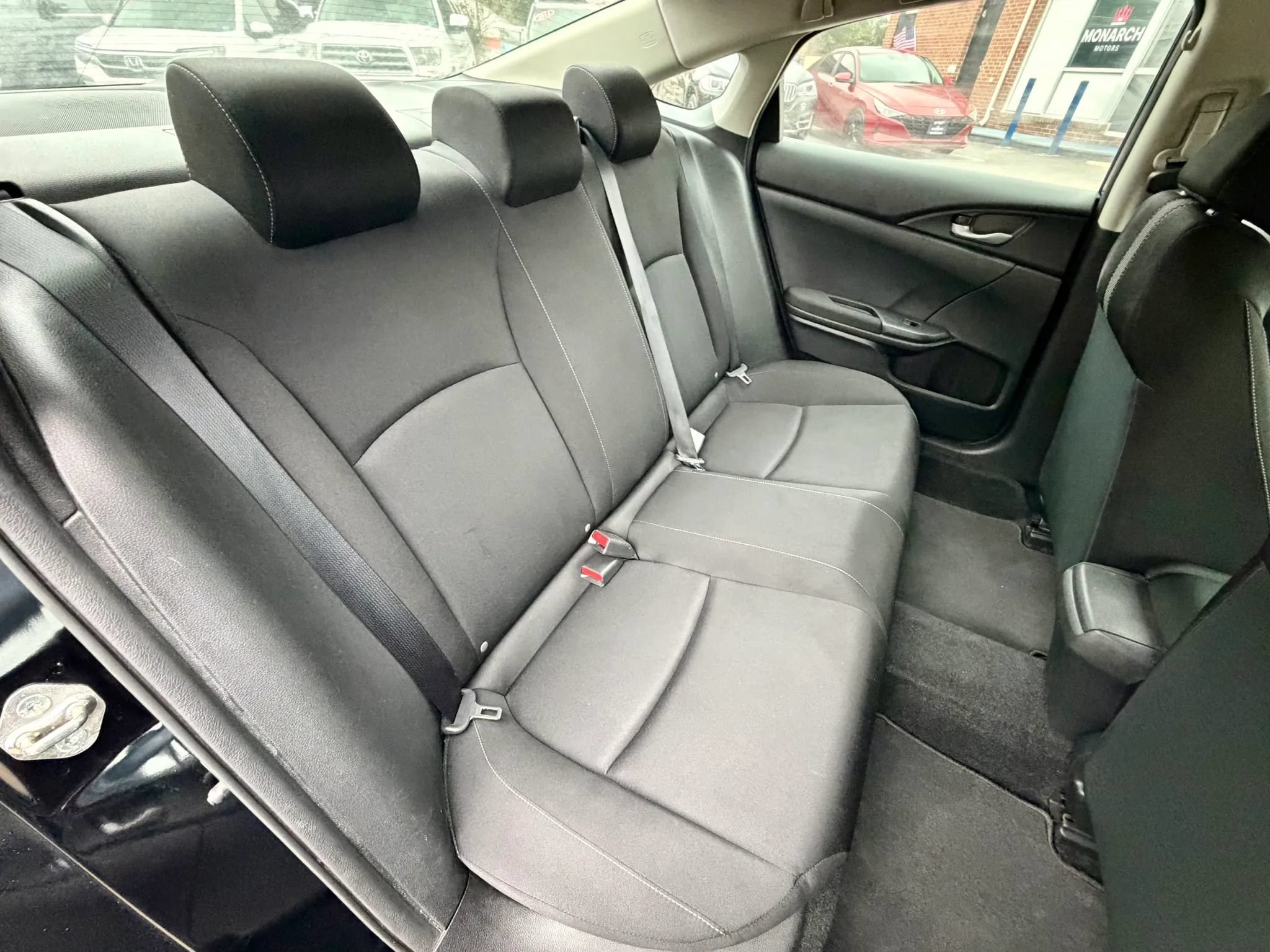 Used 2019 Honda Civic LX image 10