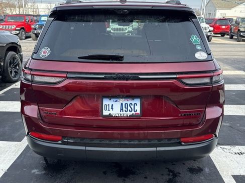 Used 2023 Jeep Grand Cherokee Limited w/ Luxury Tech Group II image 5