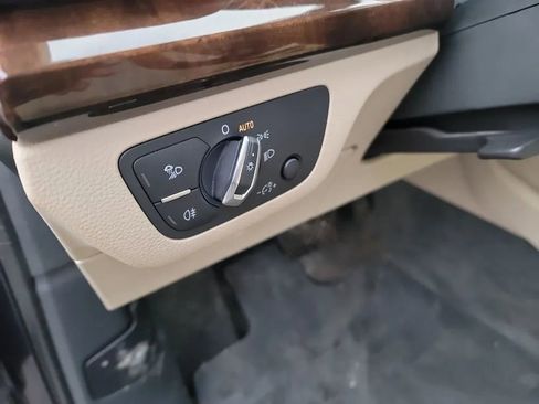 Used 2020 Audi Q5 2.0T Premium Plus w/ Premium Plus Package image 11