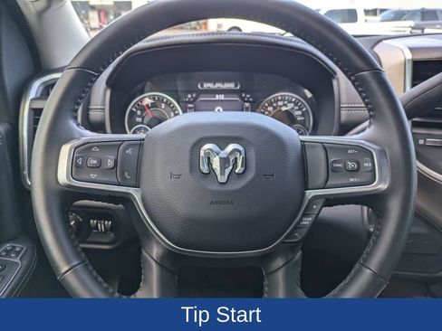 Used 2024 RAM 3500 Laramie AWD/4WD image 29