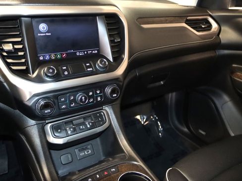Used 2022 GMC Acadia Denali w/ Black Diamond Edition AWD/4WD image 50
