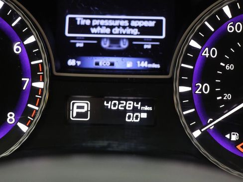 Used 2019 INFINITI QX60 Luxe w/ Sensory Package image 22