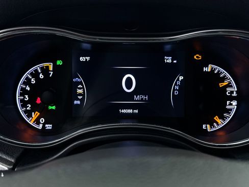 Used 2018 Jeep Grand Cherokee Altitude image 35