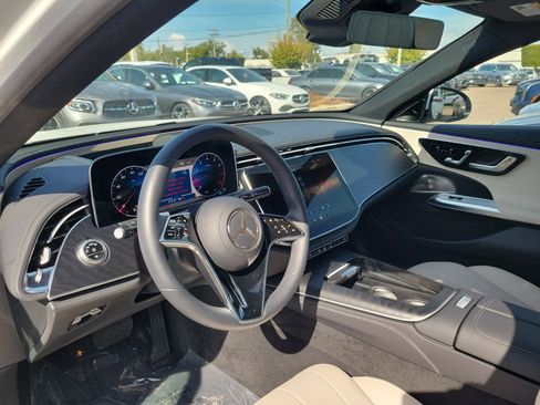 Certified 2025 Mercedes-Benz E 350 Sedan image 19