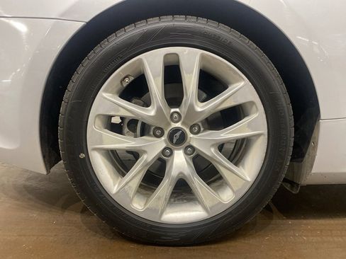 Used 2015 Hyundai Genesis 3.8 image 15