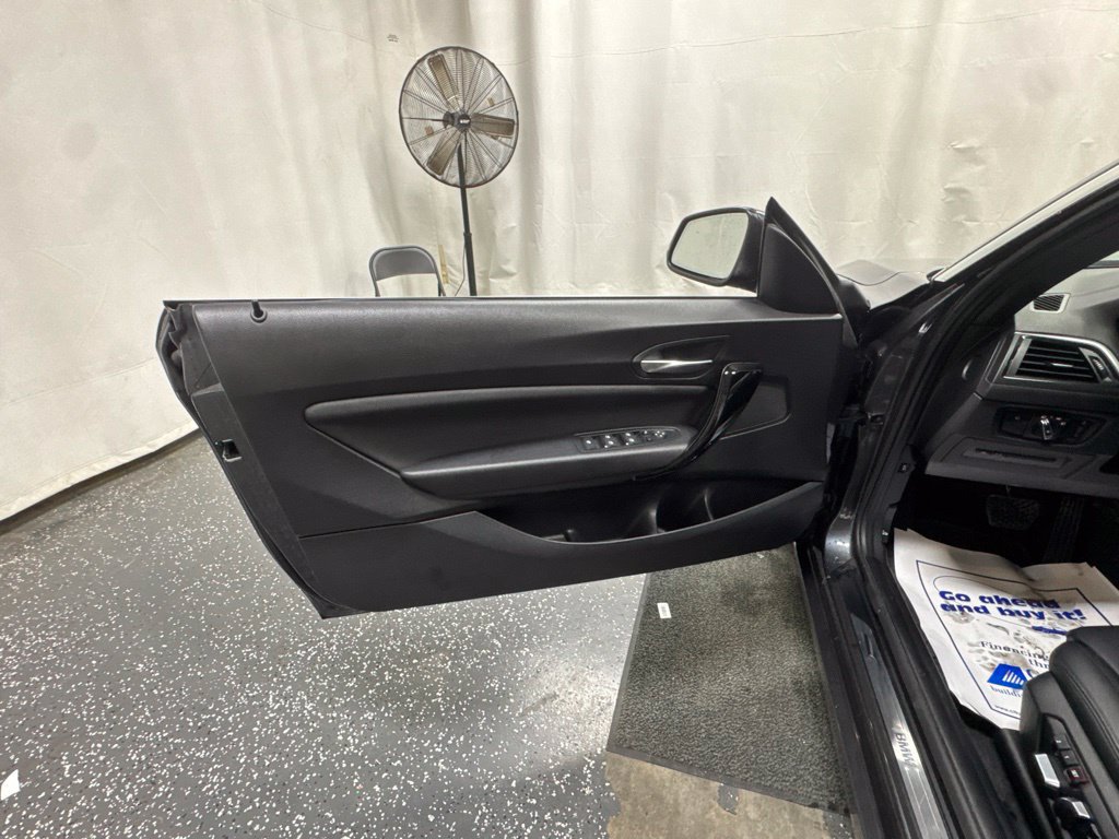 Used 2021 BMW 230i xDrive Convertible w/ Premium Package AWD/4WD image 14