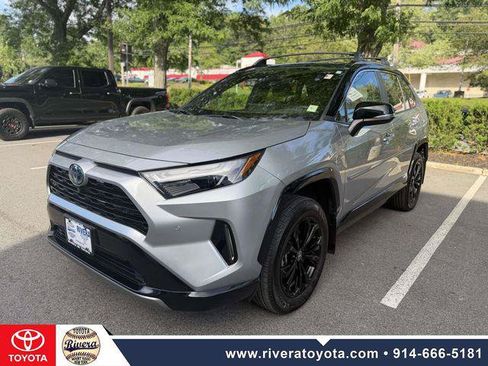 Certified 2022 Toyota RAV4 XSE AWD/4WD image 1