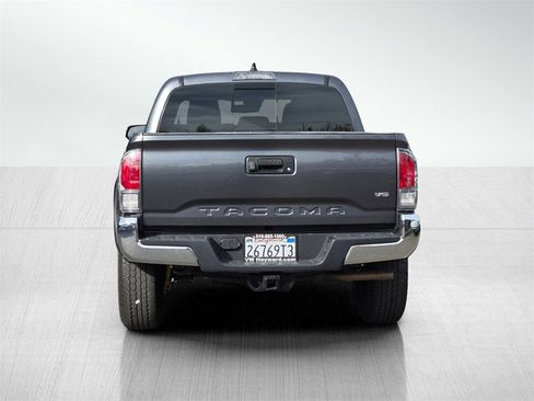 Used 2023 Toyota Tacoma TRD Off-Road image 5