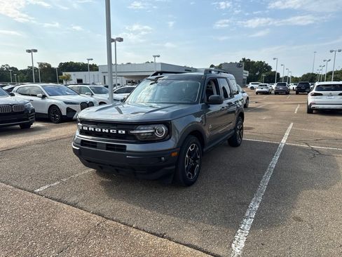 Used 2024 Ford Bronco Sport Outer Banks w/ Tech Package AWD/4WD image 1