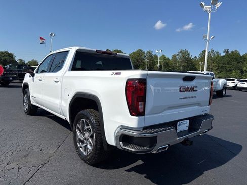 New 2026 GMC Sierra 1500 SLE AWD/4WD image 6