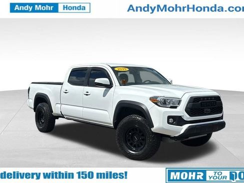 Used 2019 Toyota Tacoma TRD Off-Road w/ Technology Package AWD/4WD image 1