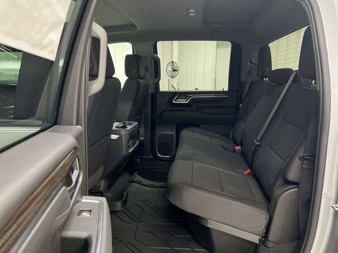 New 2026 Chevrolet Silverado 3500 LT w/ Convenience Package AWD/4WD image 17