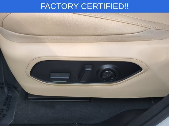 Certified 2025 Jeep Grand Cherokee Limited AWD/4WD image 17