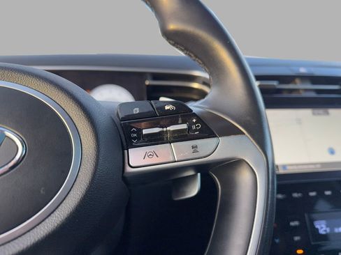 Used 2023 Hyundai Tucson Limited image 14