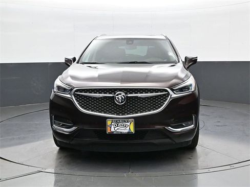 Used 2020 Buick Enclave Avenir w/ Avenir Technology Package image 2