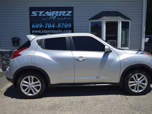 Used 2014 Nissan Juke SV AWD/4WD image 6