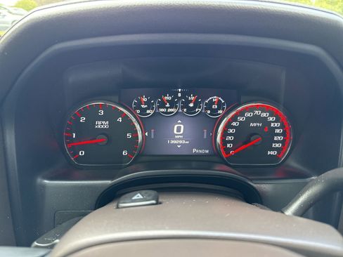 Used 2015 GMC Sierra 1500 Denali w/ Driver Alert Package AWD/4WD image 17