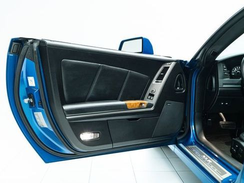 Used 2009 Cadillac XLR Platinum in Electra Blue 1 of image 27