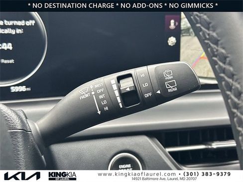 Used 2025 Kia Seltos EX w/ EX Sunroof Package image 12