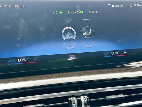 Certified 2023 BMW 330i Sedan w/ Convenience Package RWD image 16