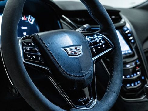 Used 2018 Cadillac CTS V w/ Carbon Fiber Package RWD image 24