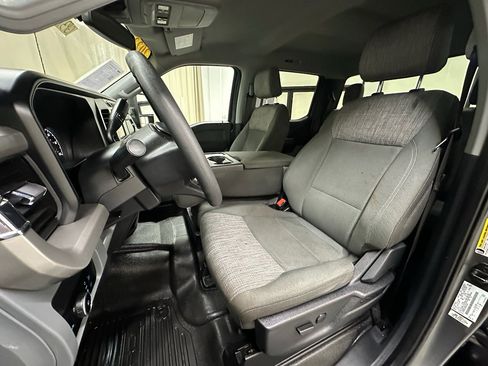 Used 2023 Ford F350 XLT image 28