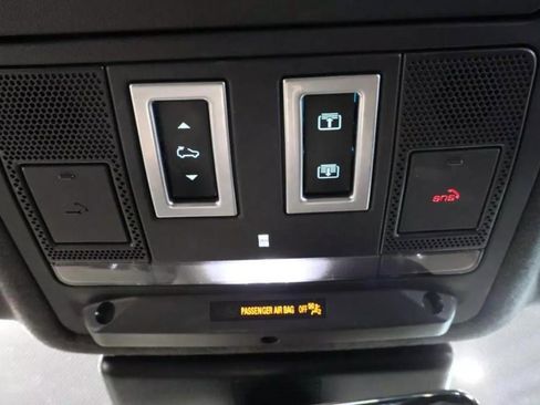 Used 2020 Jaguar F-PACE S image 27