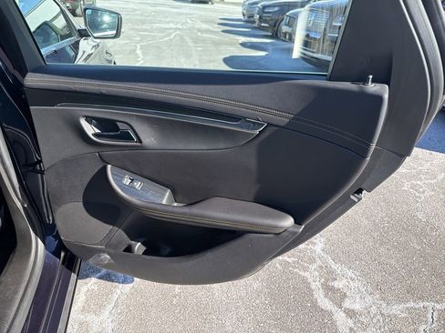 Used 2019 Chevrolet Impala Premier image 16