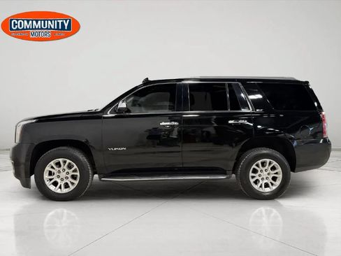 Used 2019 GMC Yukon SLT AWD/4WD image 2