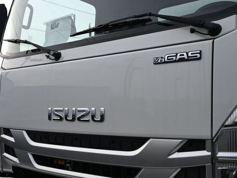 New 2024 Isuzu NPR image 14