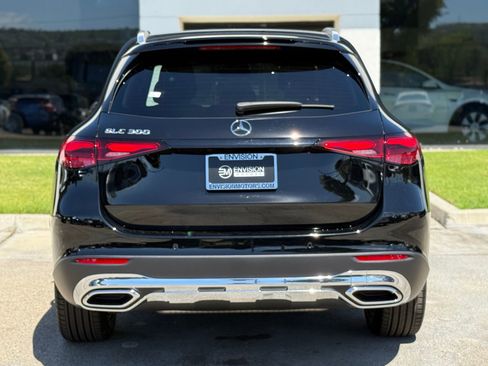 Used 2025 Mercedes-Benz GLC 300 image 13