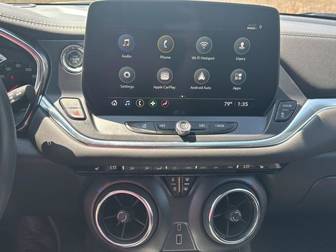 Used 2025 Chevrolet Blazer LT image 14